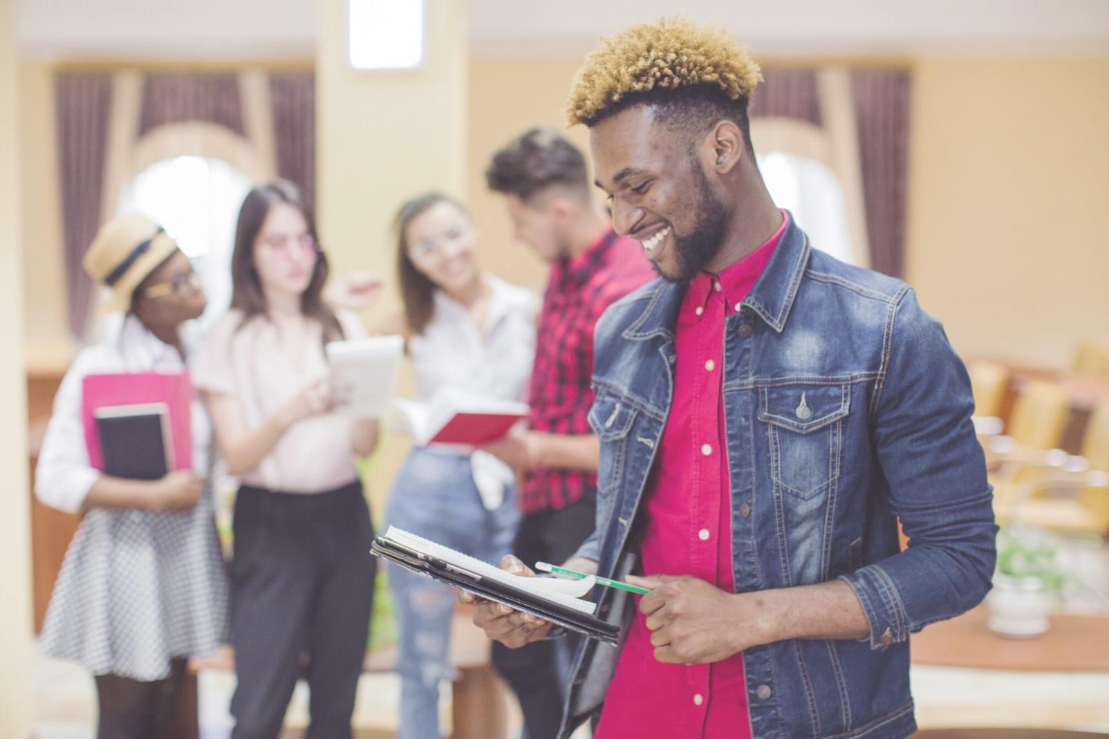 Espace de travail collaboratif pour formation financière